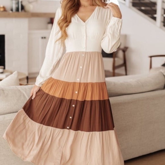 Spice of Life Color Block Tiered Long Sleeve Sundress NWOT‼️FINAL SALE - Picture 3 of 6